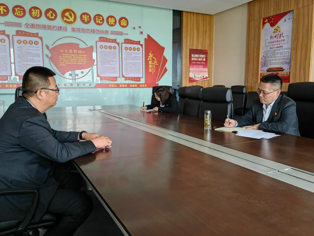 恳谈调研现场 刘强 摄.jpg