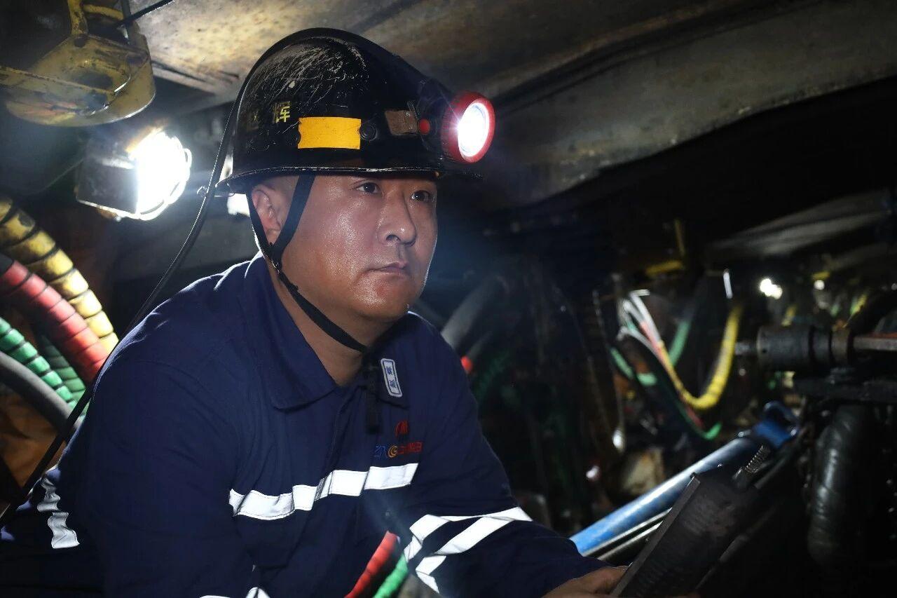 超凡娱乐-梦想照进现实,起劲成绩未来!